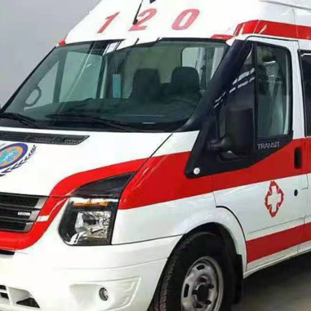 海口非急救护送病人转院租赁救护车的优缺点对比